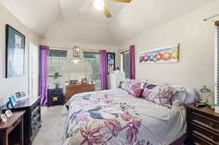 1222 W Hudgins St, Grapevine, TX 76051 - Photo 24