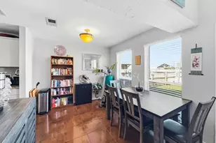 1222 W Hudgins St, Grapevine, TX 76051 - Photo 22