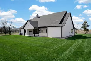 4945 Co Rd 1098, Celeste, TX 75423 - Photo 32