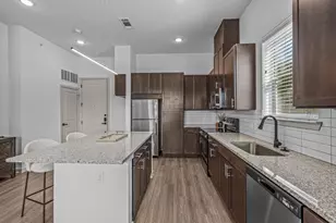 3120 E Park Row Dr, Arlington, TX 76010 - Photo 2