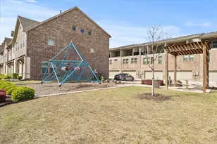 329 Baker Dr, Plano, TX 75074 - Photo 28