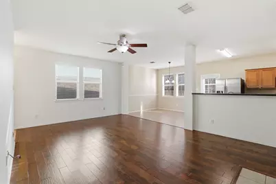 3913 Hawkins Drive, McKinney, TX 75072 - Photo 8