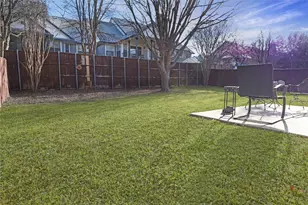 3913 Hawkins Dr, McKinney, TX 75072 - Photo 6