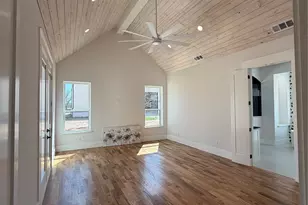 1637 Earhart Dr, Granbury, TX 76049 - Photo 16