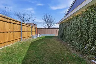 15741 Mapleview Cir, Dallas, TX 75248 - Photo 38