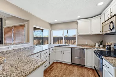 15741 Mapleview Circle, Dallas, TX 75248 - Photo 12