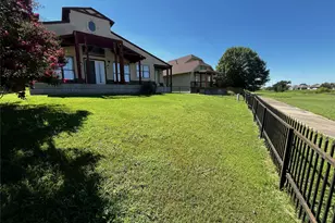 1002 Hoylake Ct, Ennis, TX 75119 - Photo 36