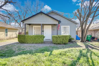 608 Highland Avenue, Waxahachie, TX 75165 - Photo 1