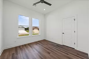 10400 T Bury Ln, Waco, TX 76708 - Photo 24