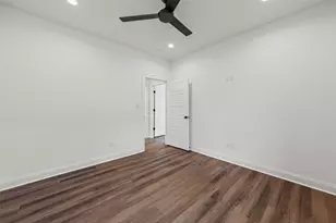 10400 T Bury Ln, Waco, TX 76708 - Photo 28