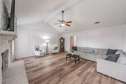 2528 Sunshine Court, Bedford, TX 76021 - Photo 16