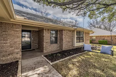 2528 Sunshine Court, Bedford, TX 76021 - Photo 8