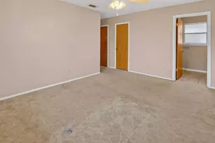 1703 Lamar St, Mineral Wells, TX 76067 - Photo 16