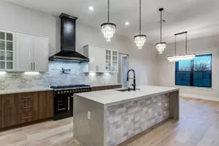 6306 Starlight Ranch Rd, Godley, TX 76044 - Photo 14