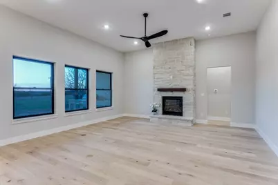 6306 Starlight Ranch Road, Godley, TX 76044 - Photo 10