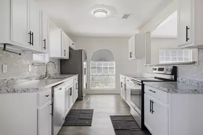 2101 Forestcrest Drive, Plano, TX 75074 - Photo 14