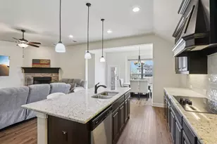 225 Brazos Dr, Waxahachie, TX 75165 - Photo 16