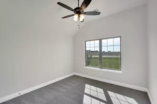 124 Lila Lk Dr, Waxahachie, TX 75165 - Photo 16
