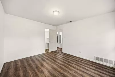 211 Willowwood Place, Duncanville, TX 75116 - Photo 12