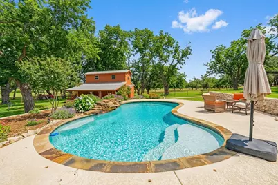 10008 Orchards Boulevard, Cleburne, TX 76033 - Photo 26