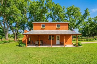 10008 Orchards Boulevard, Cleburne, TX 76033 - Photo 30