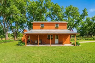 10008 Orchards Blvd, Cleburne, TX 76033 - Photo 30