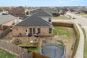 4001 Park Ln, Sanger, TX 76266 - Photo 28