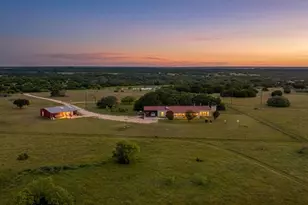 1642 Co Rd 234, Hico, TX 76457 - Photo 1