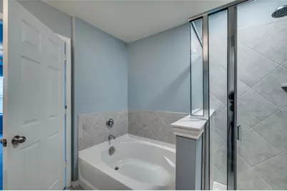 6001 Anchors Landing Pass, Fort Worth, TX 76179 - Photo 14