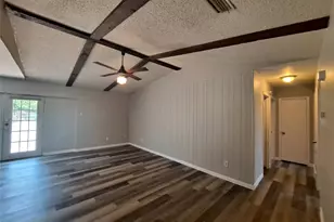 2617 Princeton Dr, Lancaster, TX 75134 - Photo 4