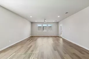 6669 Coyote Vly Trl, Crowley, TX 76036 - Photo 14