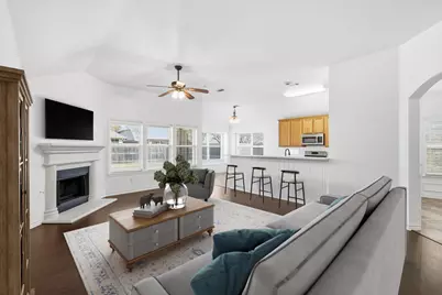 5904 Meadowglen Drive, Denton, TX 76226 - Photo 12