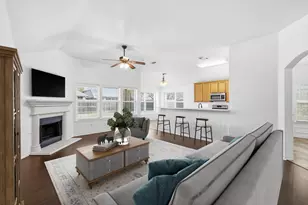 5904 Meadowglen Dr, Denton, TX 76226 - Photo 12