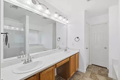 5904 Meadowglen Drive, Denton, TX 76226 - Photo 18