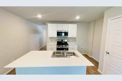4105 Woodhill Bend Drive, Fort Worth, TX 76036 - Photo 2