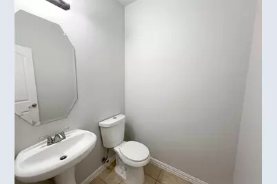 949 Wellington Drive, Lewisville, TX 75067 - Photo 10