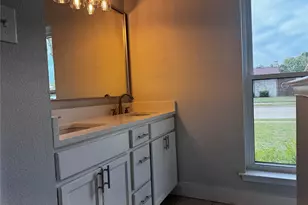 1826 Melrose St, Garland, TX 75042 - Photo 8