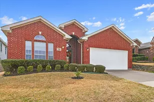 7308 Summit Parc Dr, Dallas, TX 75249 - Photo 2