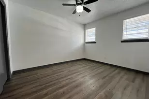 2526 Louise St, Denton, TX 76201 - Photo 10