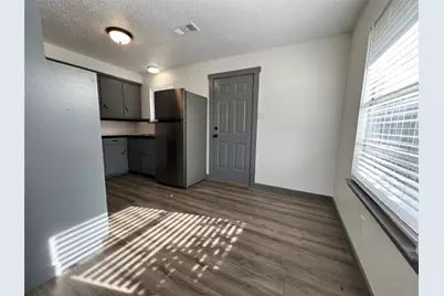 2526 Louise Street #A, Denton, TX 76201 - Photo 6