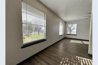 2526 Louise Street #A, Denton, TX 76201 - Photo 8