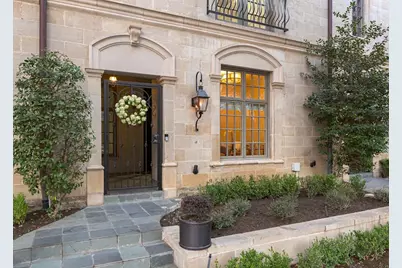 2224 Worthington Street, Dallas, TX 75204 - Photo 2