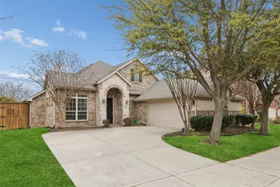 863 Gladewater Drive, Frisco, TX 75033 - Photo 2