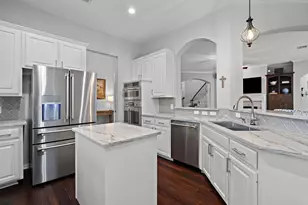 2017 Bishop Dr, Flower Mound, TX 75028 - Photo 12