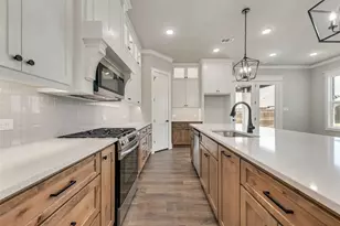 1327 Selby Rd, Van Alstyne, TX 75495 - Photo 6