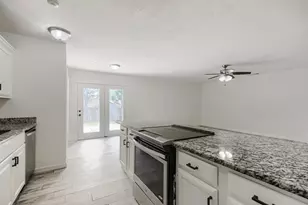804 Netherland Dr, Arlington, TX 76017 - Photo 12