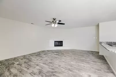 804 Netherland Drive, Arlington, TX 76017 - Photo 6