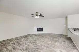 804 Netherland Dr, Arlington, TX 76017 - Photo 6