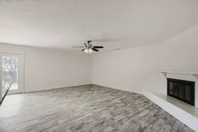 804 Netherland Drive, Arlington, TX 76017 - Photo 4