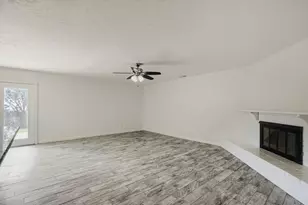 804 Netherland Dr, Arlington, TX 76017 - Photo 4